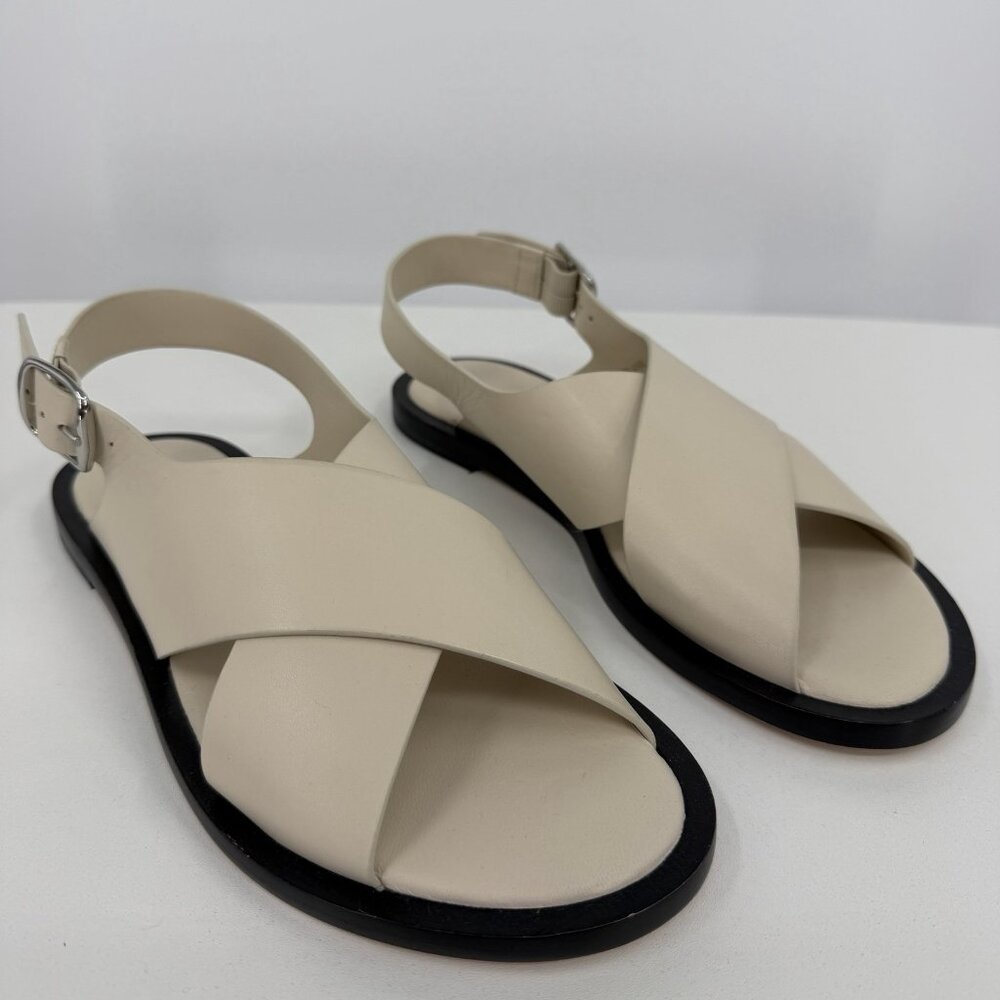 Everlane The City Crossover Sandals size 6.5 in Cream Leather Ankle Strap Buckle